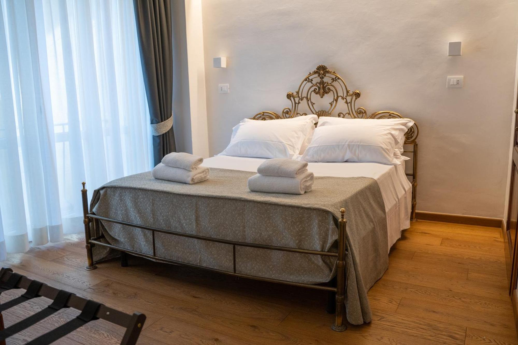 Bed and Breakfast Residenza Degli Speziali Florencia Exterior foto