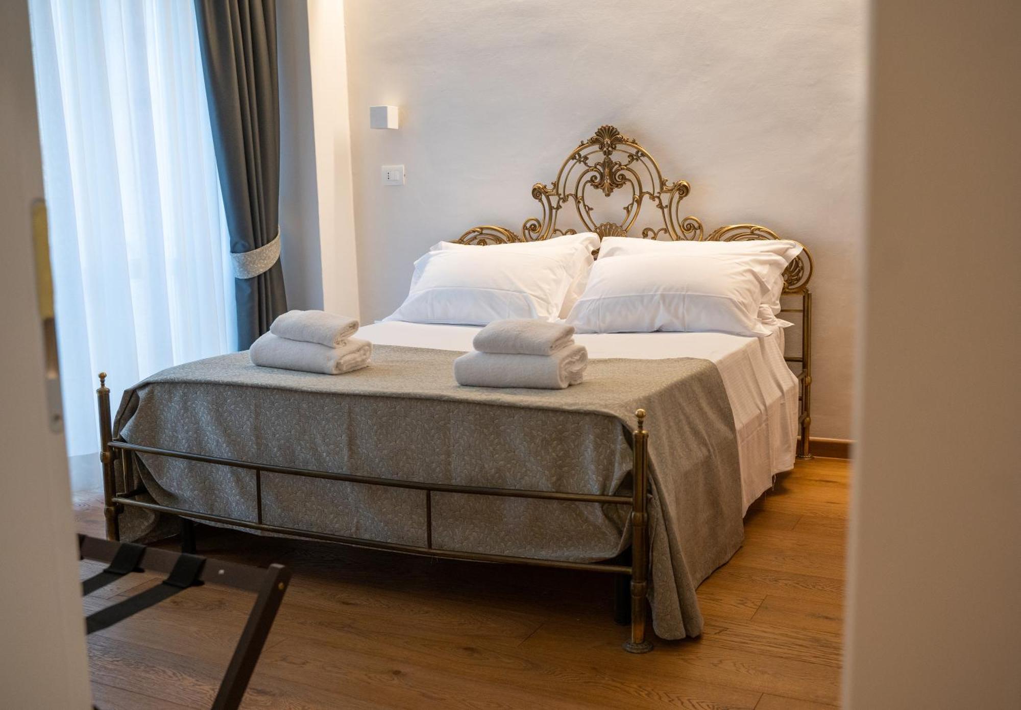 Bed and Breakfast Residenza Degli Speziali Florencia Exterior foto